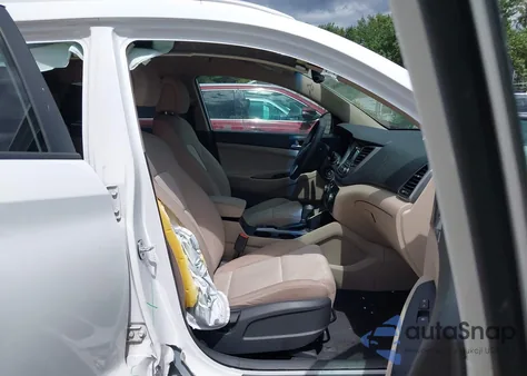 2017 Hyundai Tucson Se z USA, uszkodzony, nr VIN KM8J3CA44HU394696